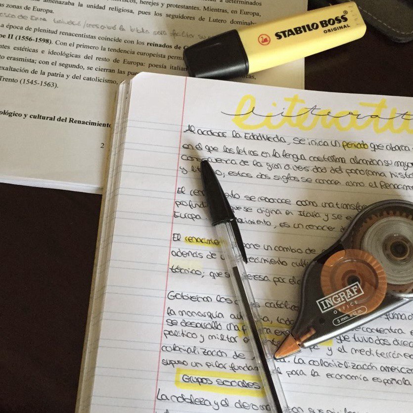 اهمیت و تاثیر هایلایت کردن در یادگیری